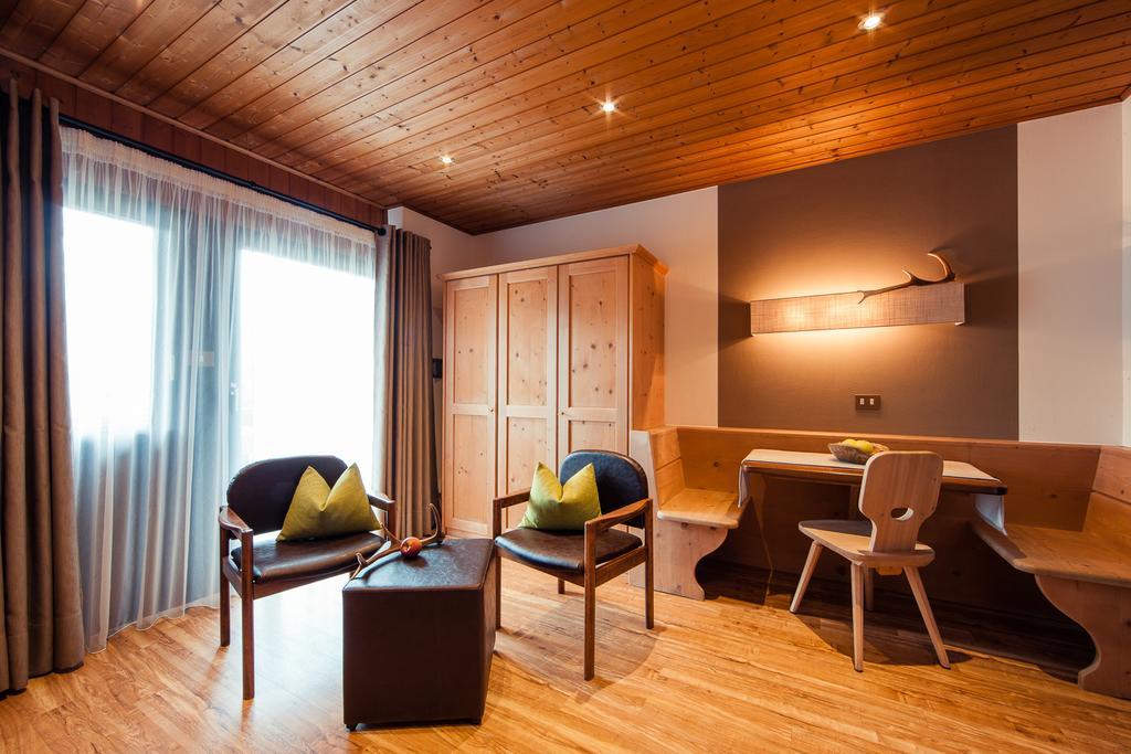 Siegi - Aparthotel & Retreat Парчинес Экстерьер фото